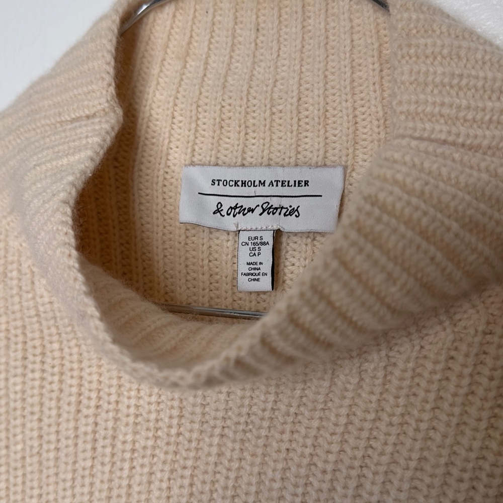 & Other Stories Beige Turtleneck Sweater Wool and Cotton